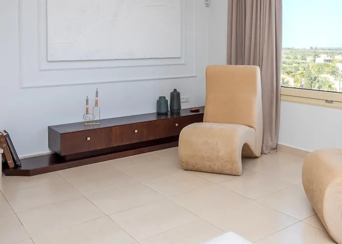 Melissa Hersonissos (Crete)